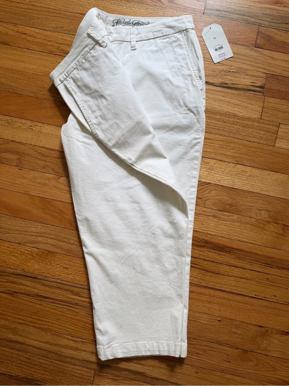Faded Glory Woman’s White Chino Pants